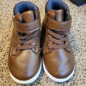 Brown Pleather Boots sz 5